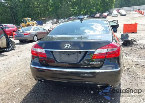2013 Hyundai Genesis 3.8 из США, поврежденный, VIN KMHGC4DD2DU246357